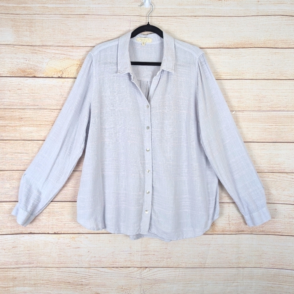 Side Stitch Los Angeles Women's Size Large Split Neck Button Up Shirt.